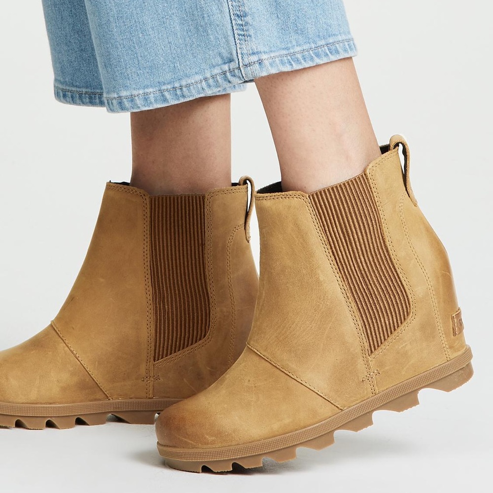 Joan of Arctic Wedge II Chelsea Camel Brown Sz 5.5 NWB